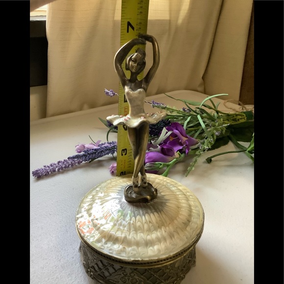 Vintage Bronze Gilded Ormolu Ballerina Music Box - Picture 12 of 14